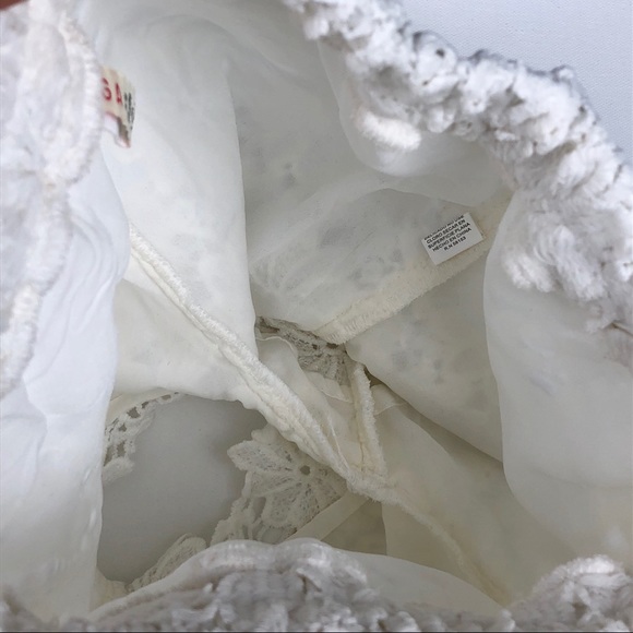 REVOLVE | RAGA Floral Lace Shorts - Picture 4 of 5